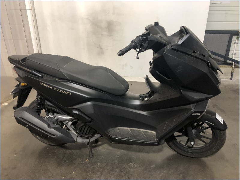 KYMCO 125 SKYTOWN 
