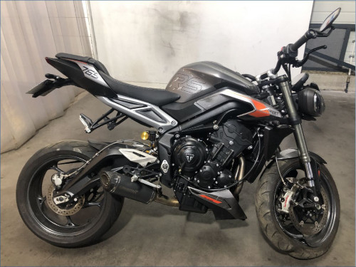 TRIUMPH 765 STREET TRIPLE RS