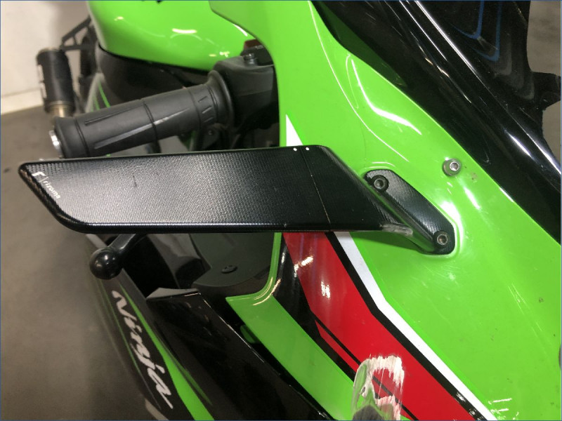 KAWASAKI ZX6R 636 