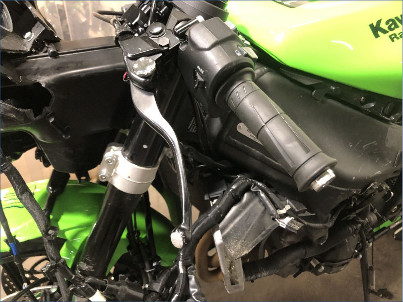 KAWASAKI ZX6R 636 