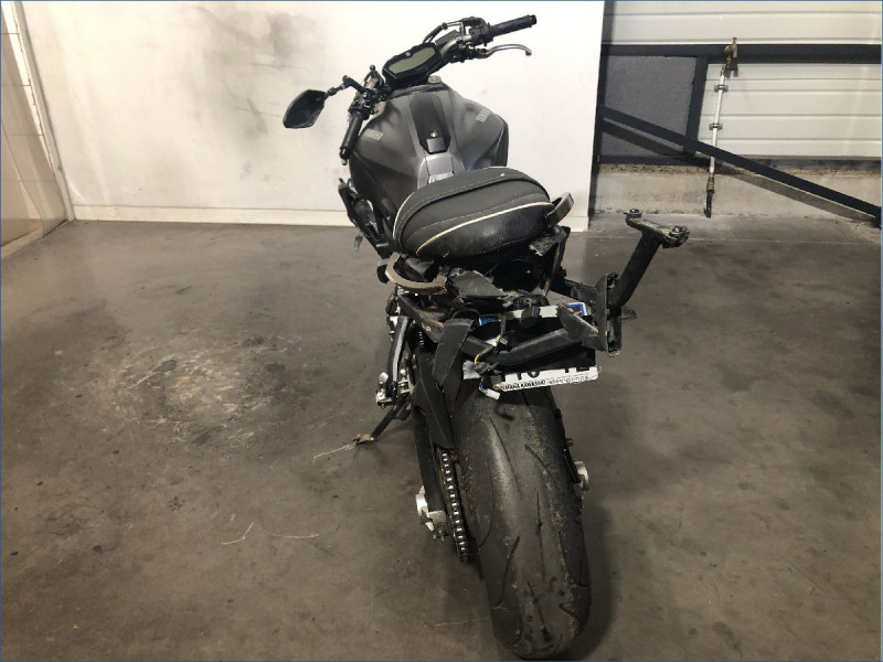 YAMAHA MT07 