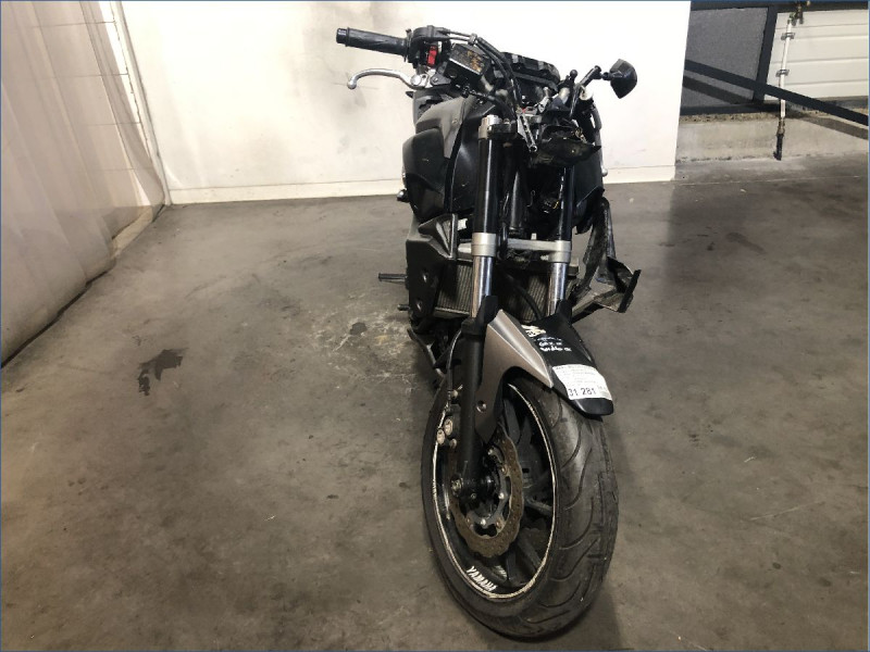 YAMAHA MT07 