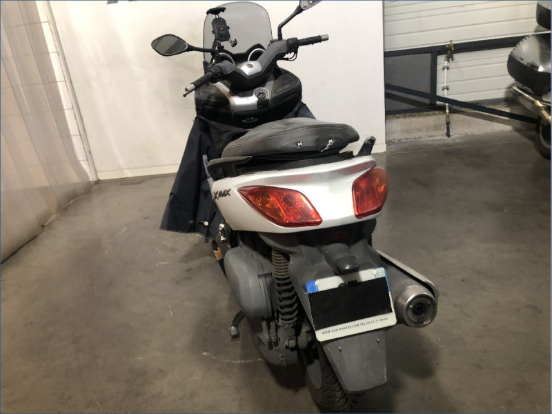YAMAHA 125 XMAX 