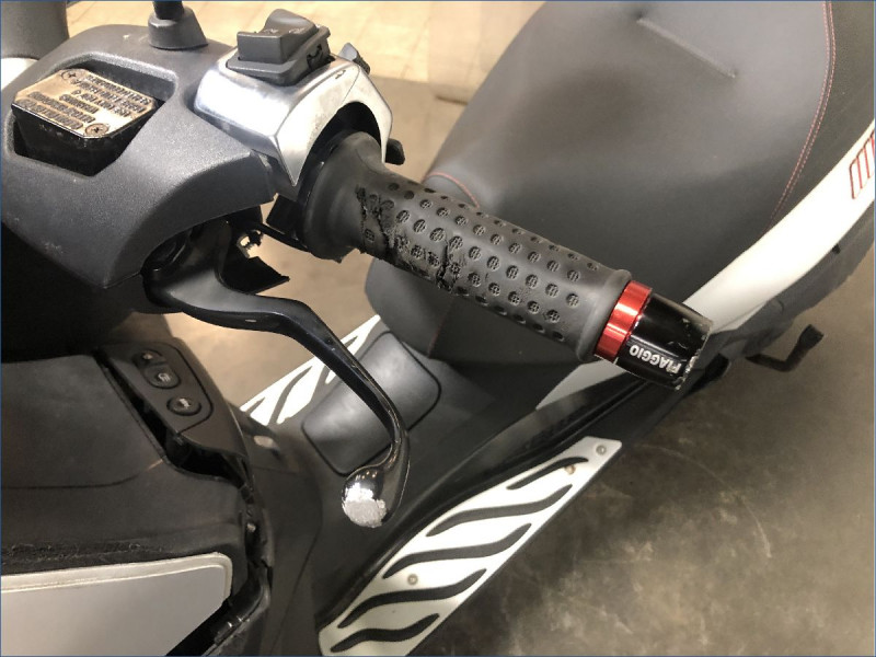 PIAGGIO 300 MP3 HPE