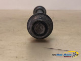 AXE DE ROUE ARRIERE HONDA 125 NSR R 1996