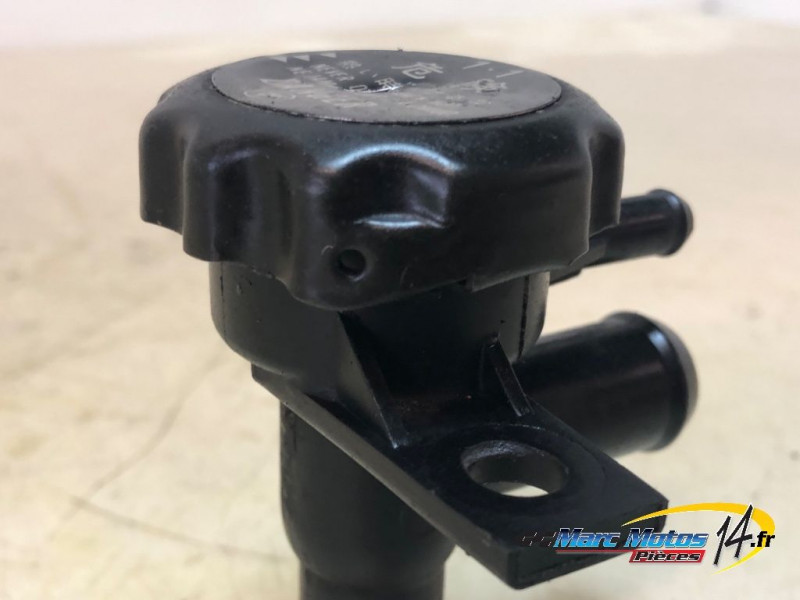 BOUCHON DE RADIATEUR HONDA 125 NSR R 1996