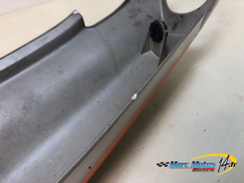 CACHE LATERAL DROIT HONDA 125 NSR R 1996