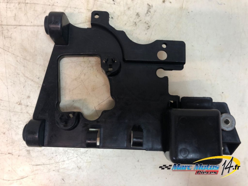 PLASTIQUES ET CAOUTCHOUCS DIVERS HONDA 125 NSR R 1996
