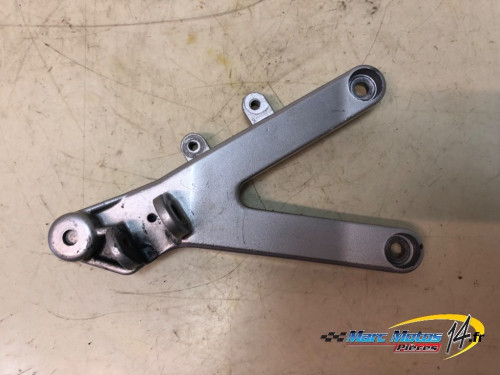 PLATINE AVANT DROITE HONDA 125 NSR R 1996
