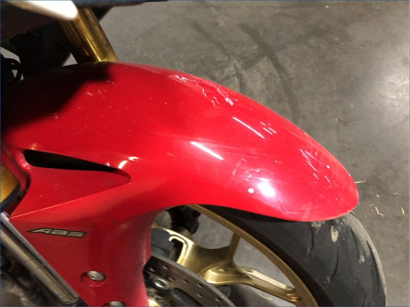 YAMAHA R3 
