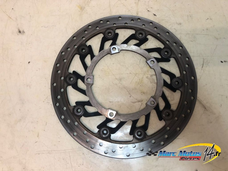 DISQUE AVANT DROIT YAMAHA R1 2009