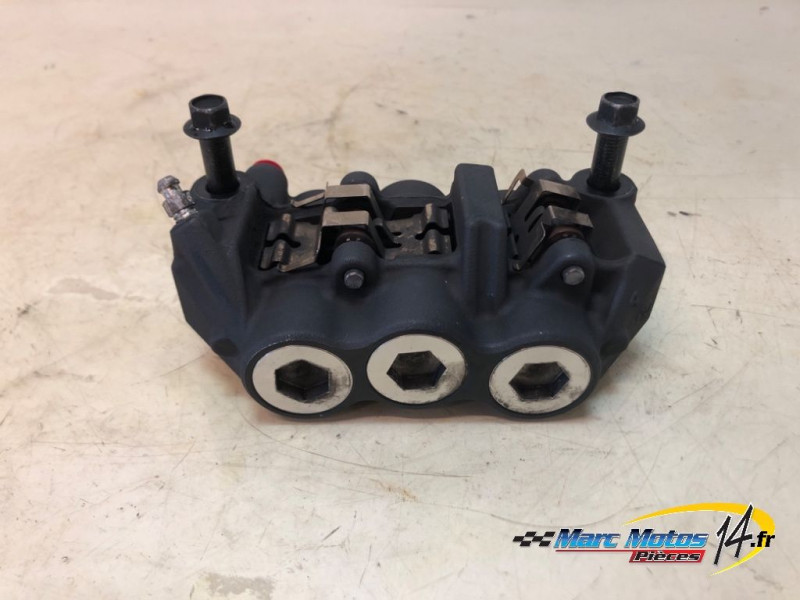 ETRIER DE FREIN AVANT DROIT YAMAHA R1 2009