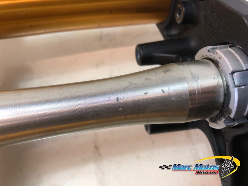 FOURCHE COMPLETE YAMAHA R1 2009