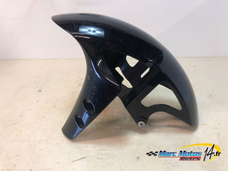 GARDE BOUE AVANT YAMAHA R1 2009