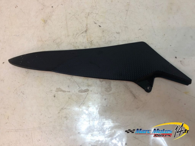 HABILLAGE DE RESERVOIR YAMAHA R1 2009