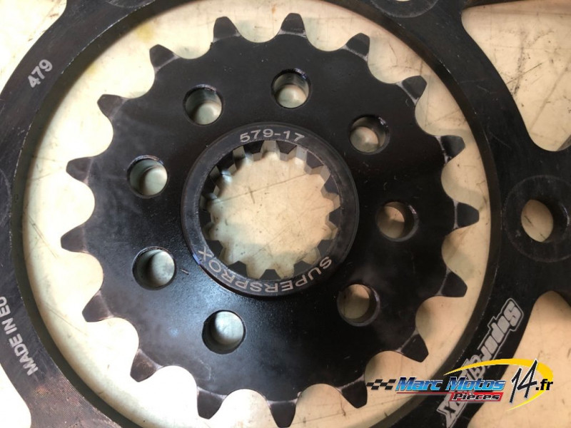 KIT CHAINE YAMAHA R1 2009