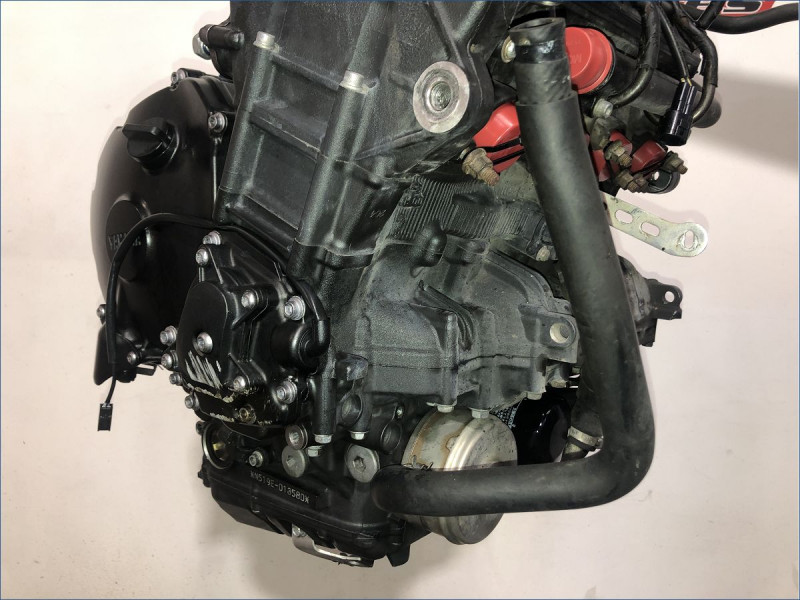 MOTEUR YAMAHA R1 2009