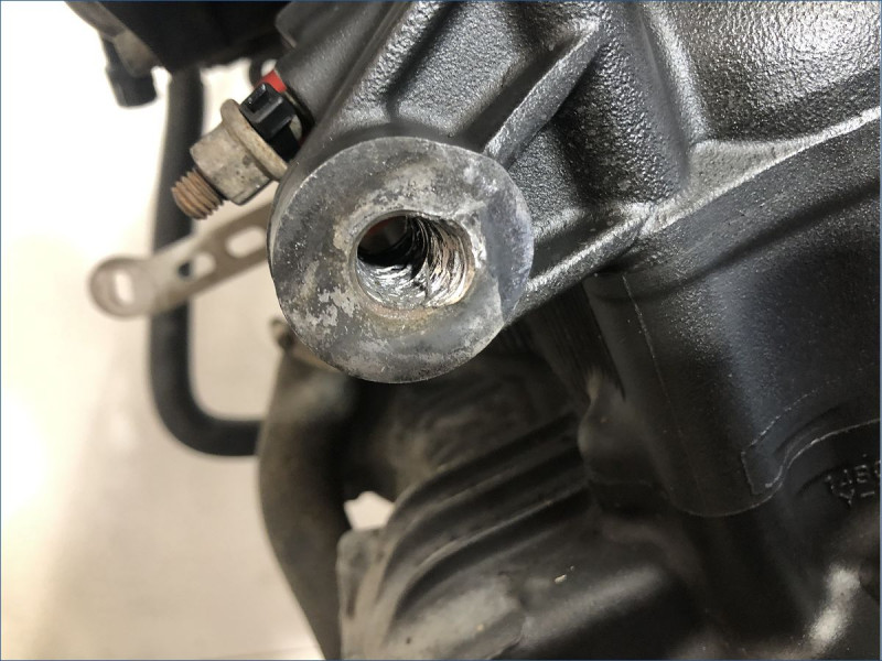 MOTEUR YAMAHA R1 2009