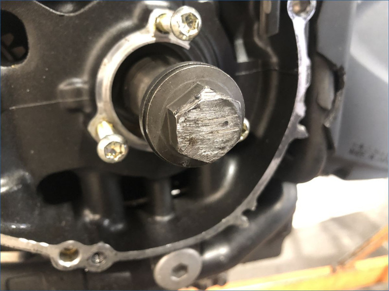MOTEUR YAMAHA R1 2009
