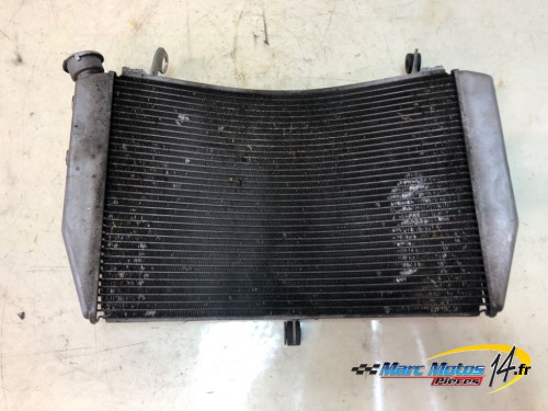 RADIATEUR D'EAU YAMAHA R1 2009