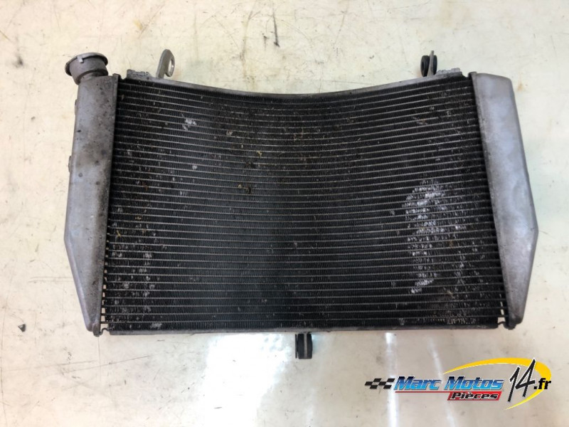 RADIATEUR D'EAU YAMAHA R1 2009