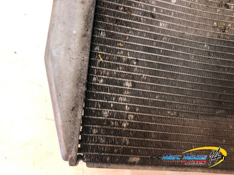 RADIATEUR D'EAU YAMAHA R1 2009