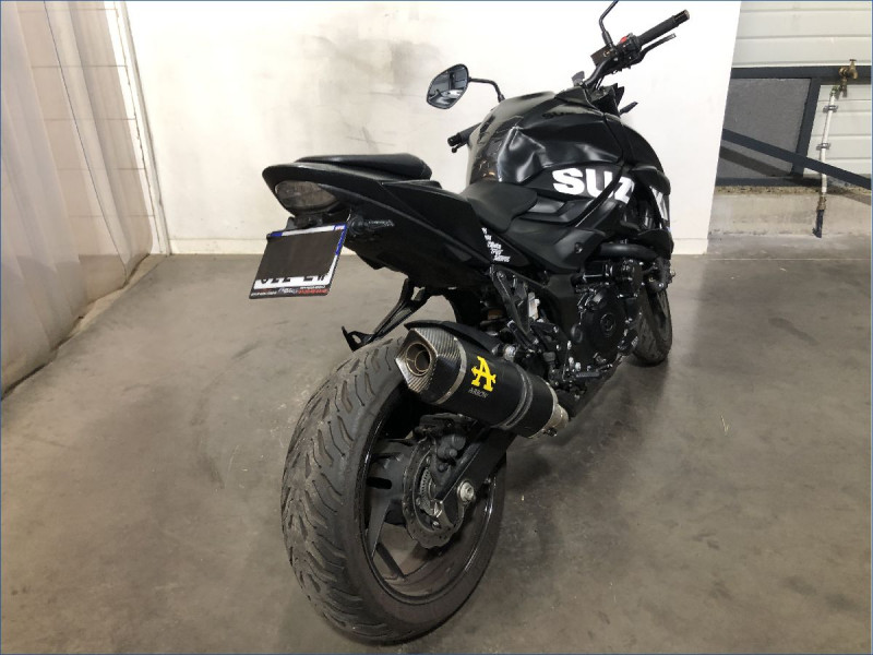 SUZUKI 750 GSX-S 