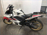 YAMAHA R3 