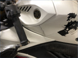 YAMAHA R3 