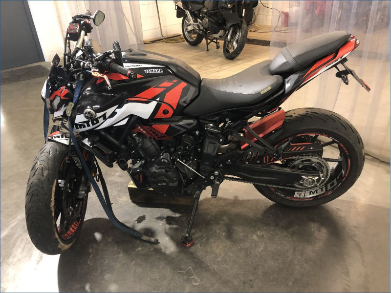 YAMAHA MT07 ABS A2