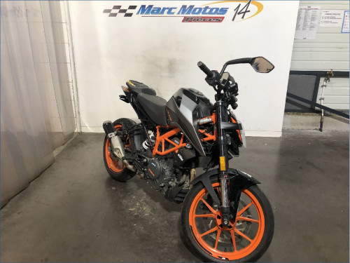 KTM 390 DUKE 