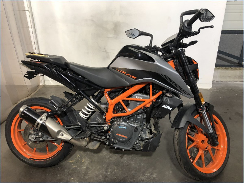 KTM 390 DUKE 