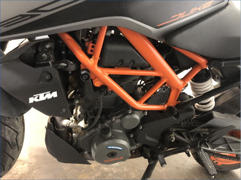 KTM 390 DUKE 