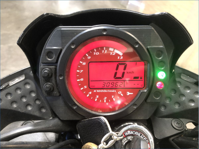 KAWASAKI Z750 N