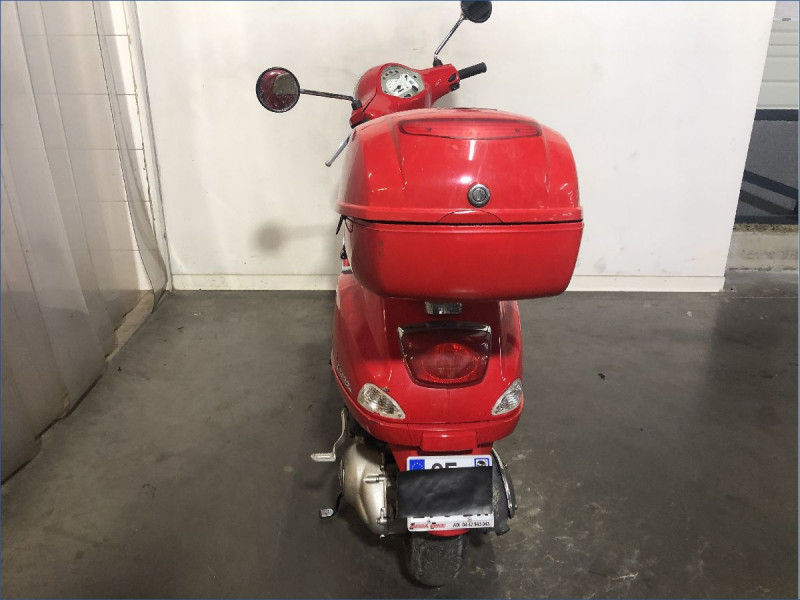 PIAGGIO 125 LX 