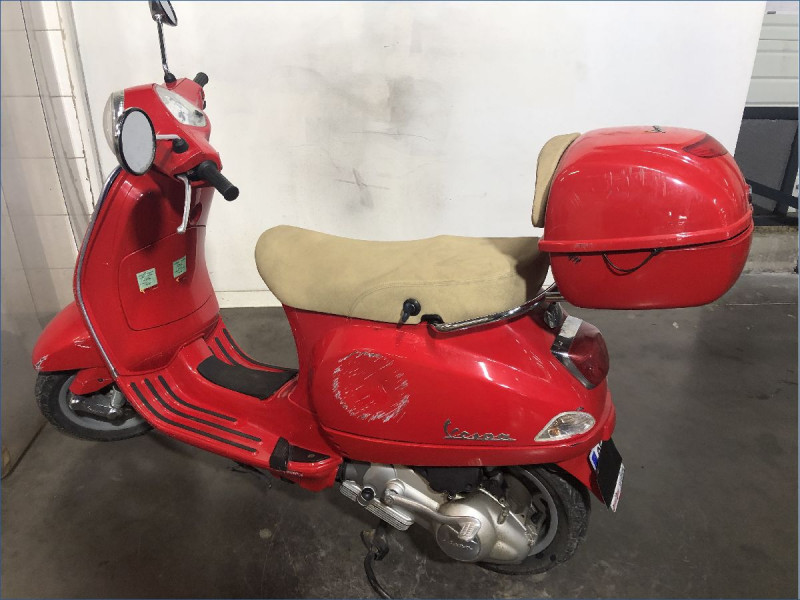 PIAGGIO 125 LX 