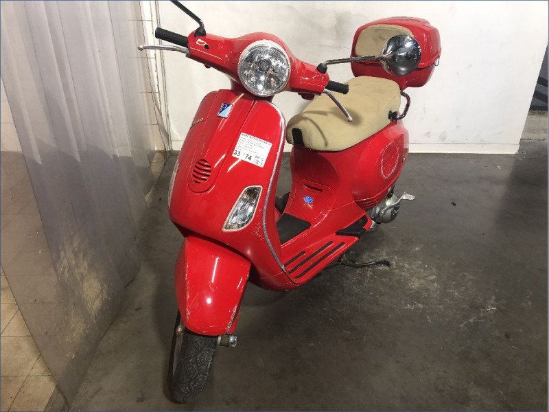PIAGGIO 125 LX 