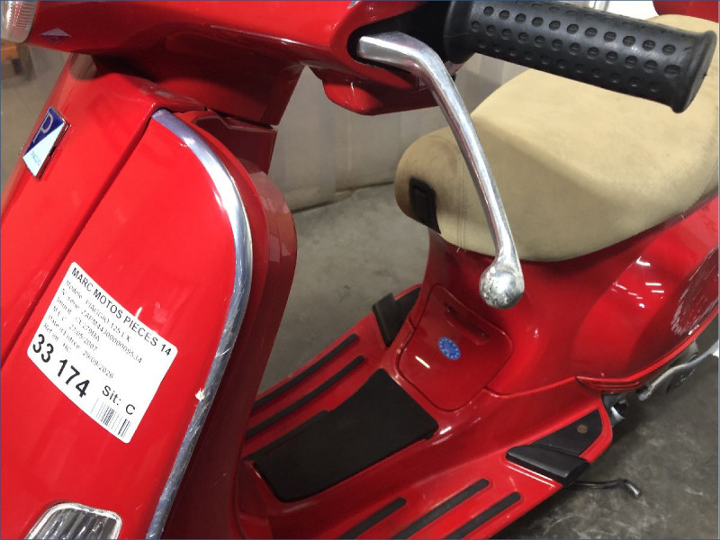 PIAGGIO 125 LX 
