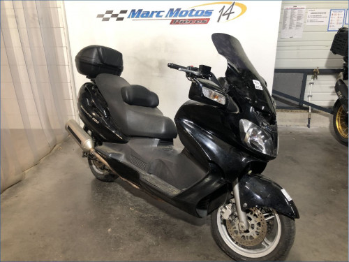 SUZUKI 650 BURGMAN 