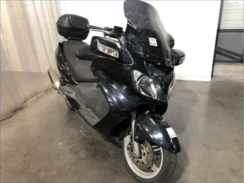 SUZUKI 650 BURGMAN 