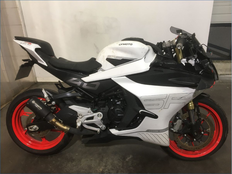 CFMOTO 450 SR 