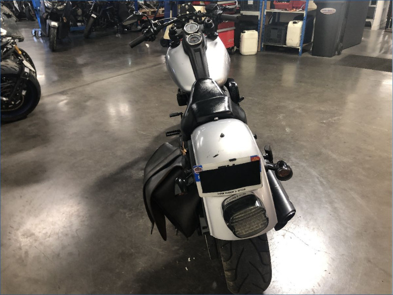 HARLEY-DAVIDSON 1870 SOFTAIL LOW RIDER S 