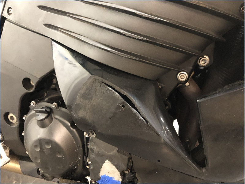 KAWASAKI 1400 ZZR 