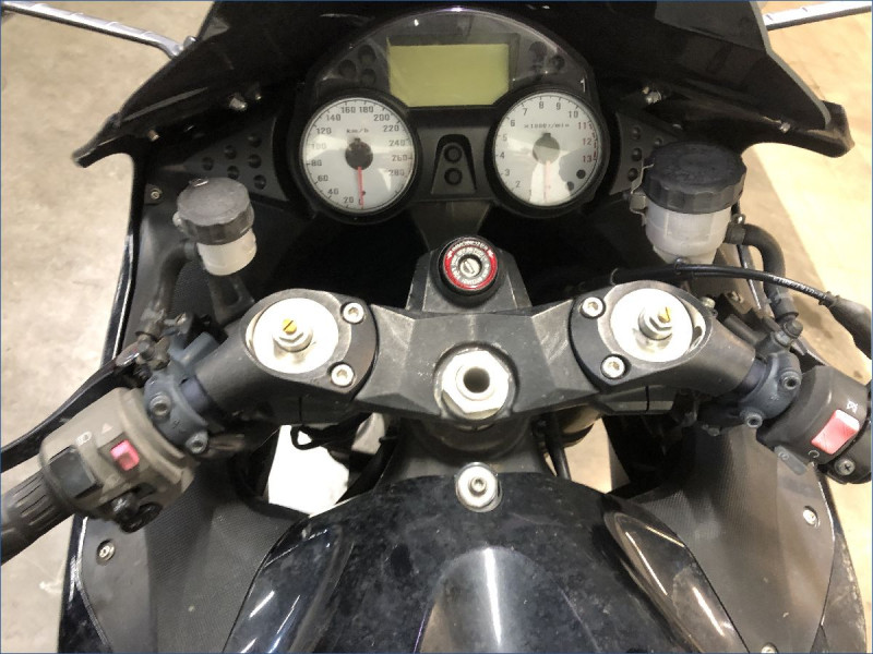 KAWASAKI 1400 ZZR 
