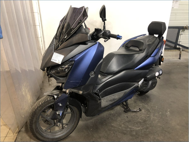 YAMAHA 125 XMAX 
