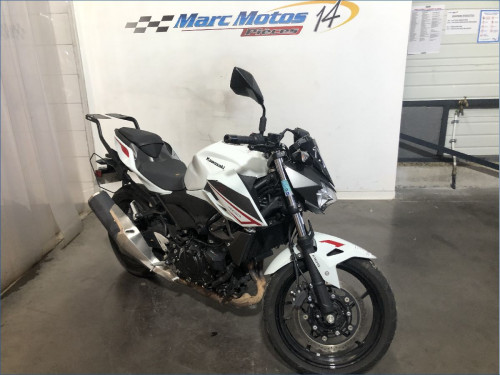 KAWASAKI Z400 