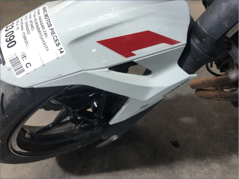 KAWASAKI Z400 
