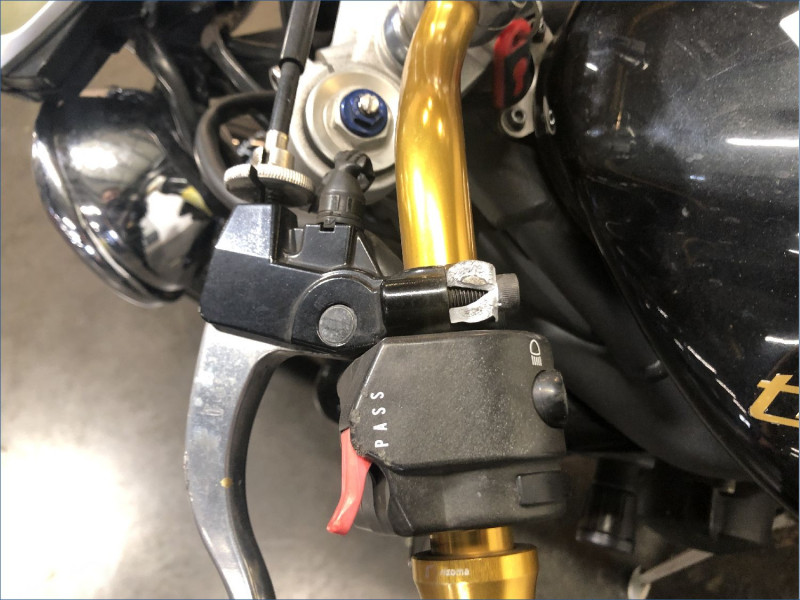TRIUMPH 675 STREET TRIPLE 