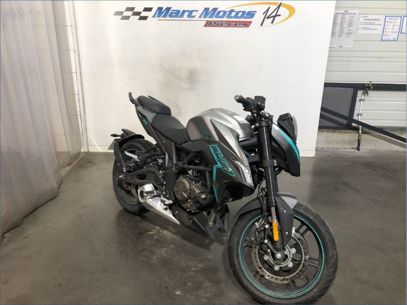 VOGE 300 R 