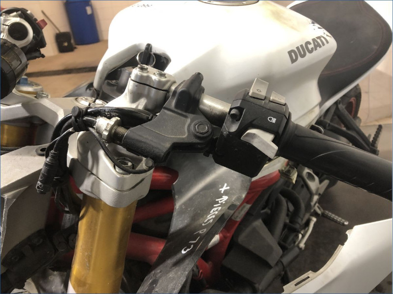 DUCATI 939 SUPERSPORT S